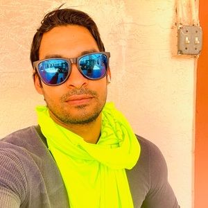 Meet your Posher, Jose ramon